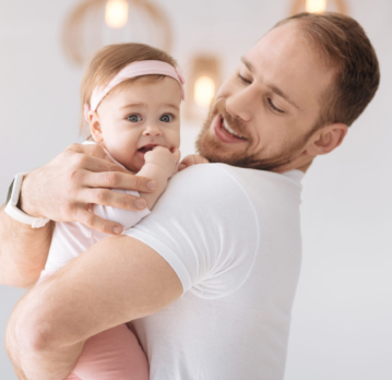 AZ APA SZEREPE – MIÉRT PÓTOLHATATLAN A GYERMEK ÉLETÉBEN?